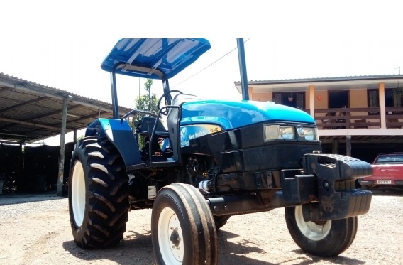 New Holland Modelo NEW TL 60 Ano 2007