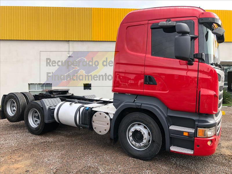 SCANIA Modelo 440 Ano 2013