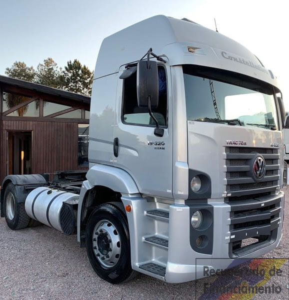 VOLKSWAGEN CONSTELLETION 19320 Ano 2012