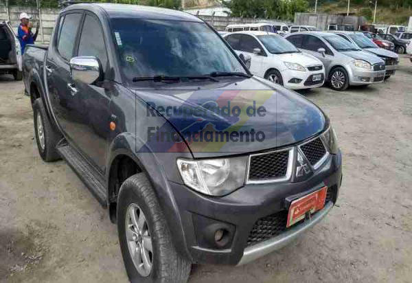 MITSUBISHI L200 Triton HPE 3.2 Turbo Ano 2012