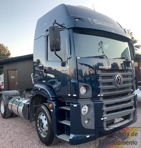 VOLKSWAGEN 19-320 Ano 2012