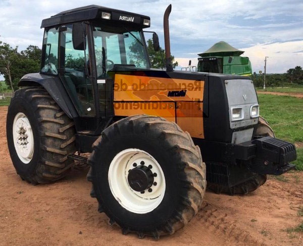 Valtra BH 180 Ano /2005