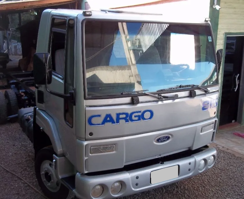 Ford Cargo 815 Ano 2003